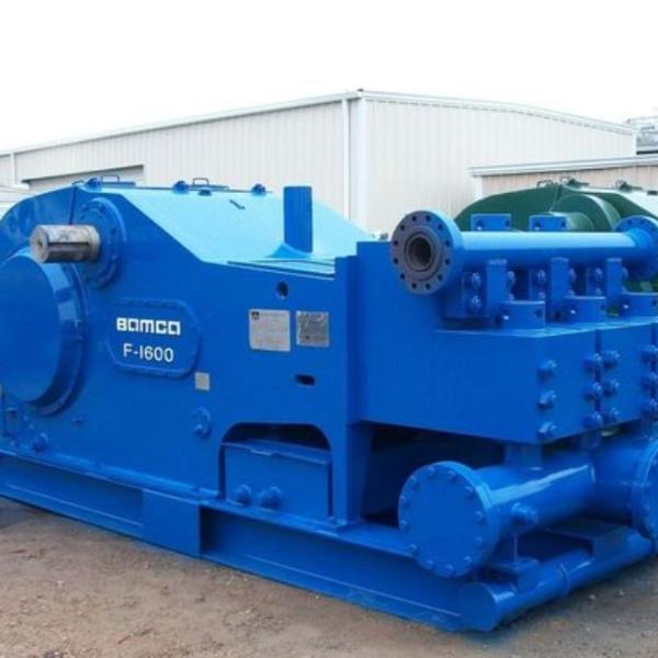 EWS W440 Piston Pump